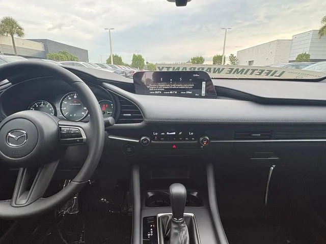 Nuevos MAZDA MAZDA3 à Estados chez autogozo