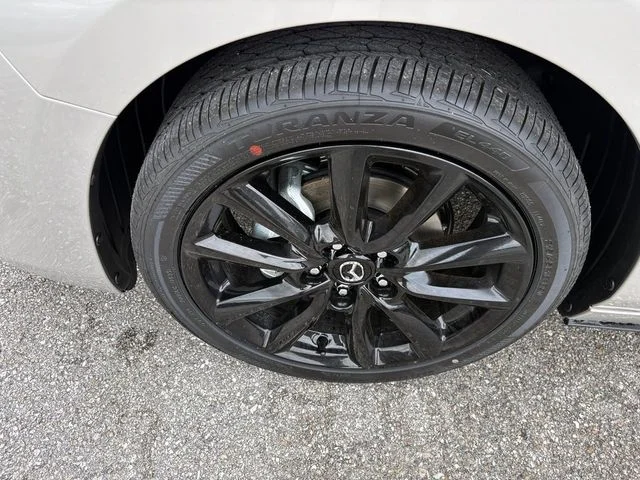 Nuevos MAZDA MAZDA3 à Estados chez autogozo
