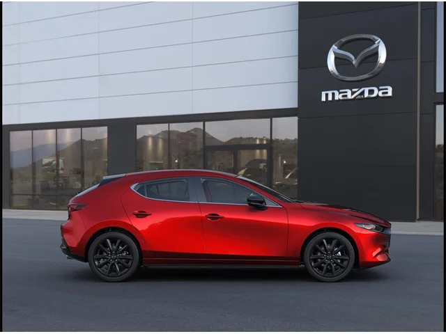 SEMINUEVOS MAZDA Mazda3 a Tustin    en TUSTIN MAZDA