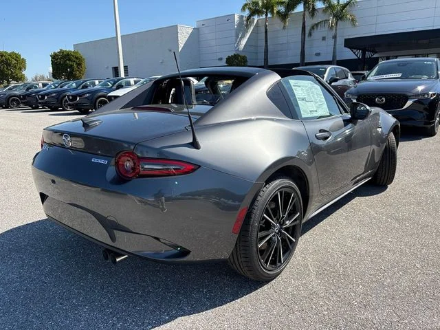 Nuevos MAZDA MX-5 MIATA RF à Estados chez autogozo