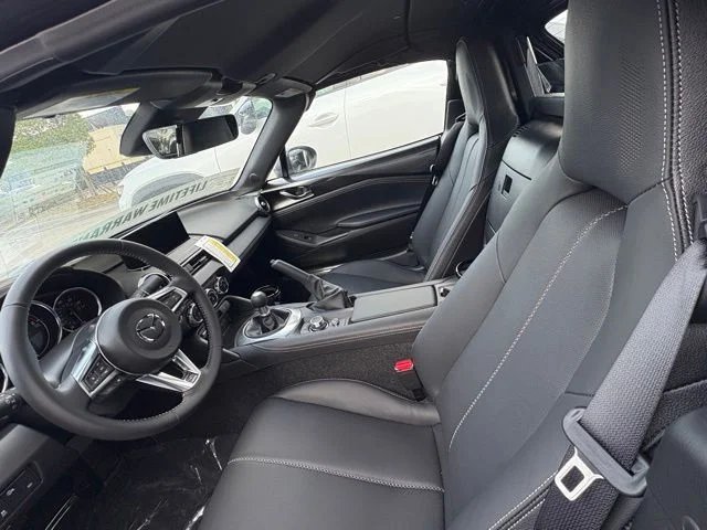Nuevos MAZDA MX-5 MIATA RF à Estados chez autogozo