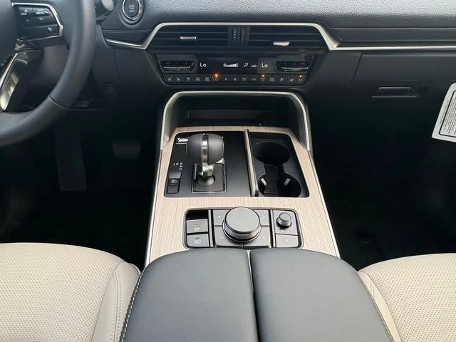 Nuevos MAZDA CX-90 à Estados chez autogozo