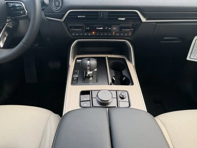 Nuevos MAZDA CX-90 à Estados chez autogozo