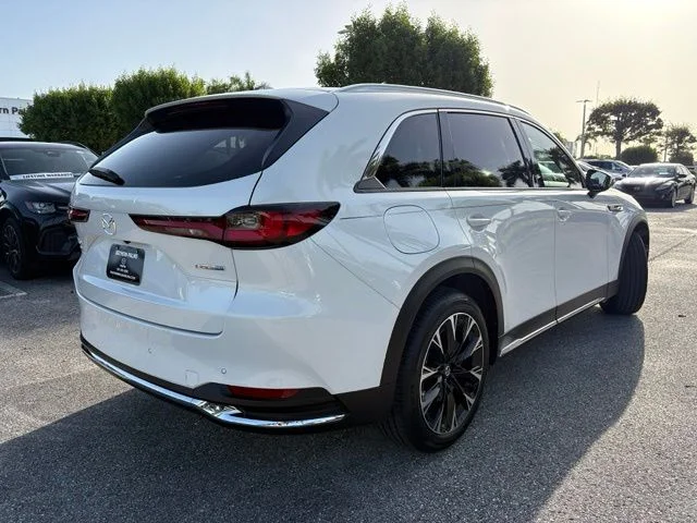 Nuevos MAZDA CX-90 PHEV à Estados chez autogozo