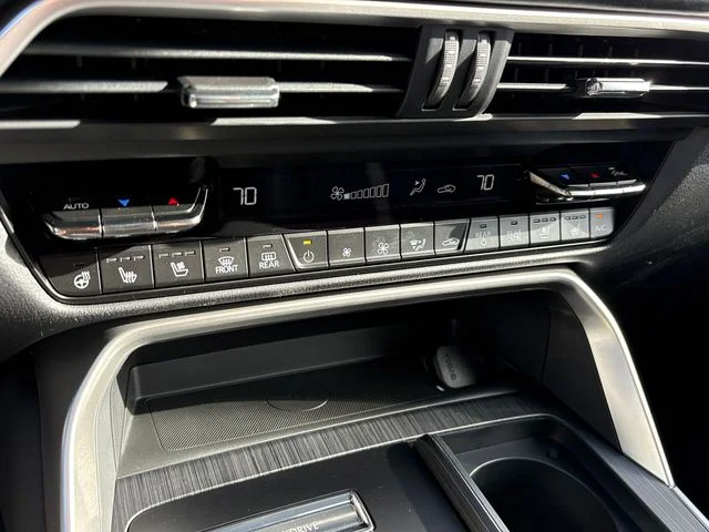 Nuevos MAZDA CX-90 à Estados chez autogozo