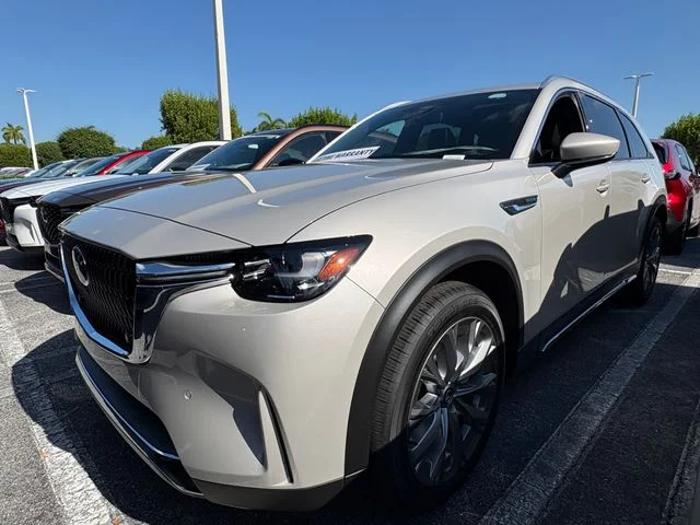 Nuevos MAZDA CX-90 à Estados chez autogozo