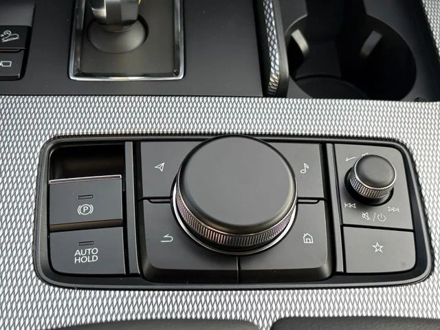 Nuevos MAZDA CX-90 à Estados chez autogozo