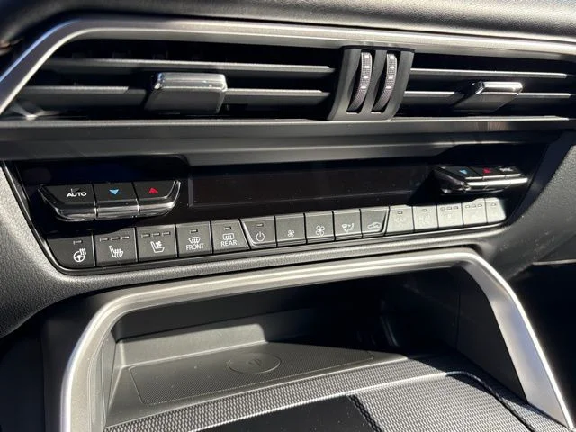 Nuevos MAZDA CX-90 à Estados chez autogozo
