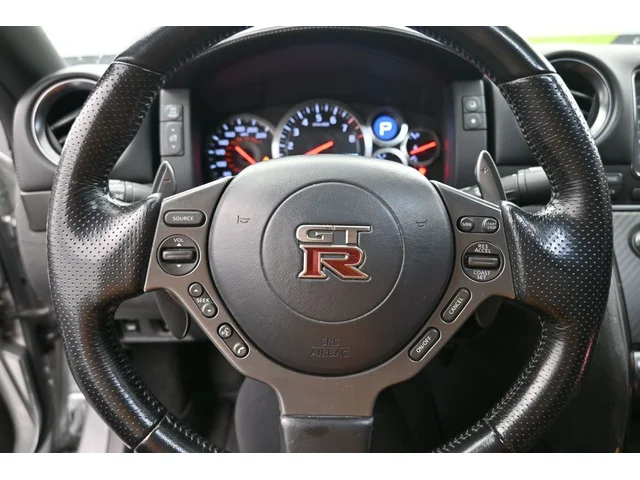 SEMINUEVOS NISSAN GT-R a Estados en autogozo