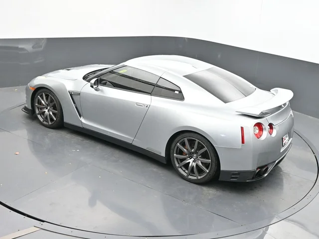 SEMINUEVOS NISSAN GT-R a Estados en autogozo
