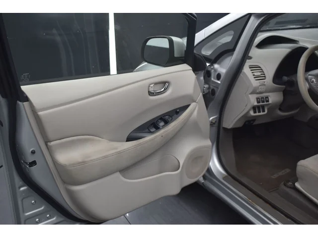 SEMINUEVOS NISSAN Leaf a Estados en autogozo