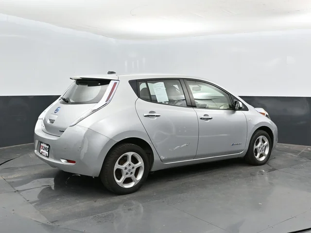 SEMINUEVOS NISSAN Leaf a Estados en autogozo