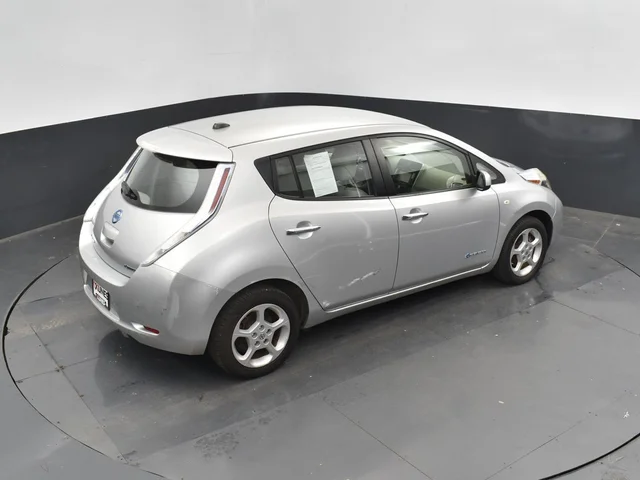 SEMINUEVOS NISSAN Leaf a Estados en autogozo