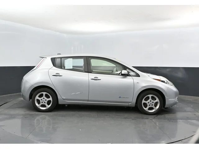 SEMINUEVOS NISSAN Leaf a Estados en autogozo