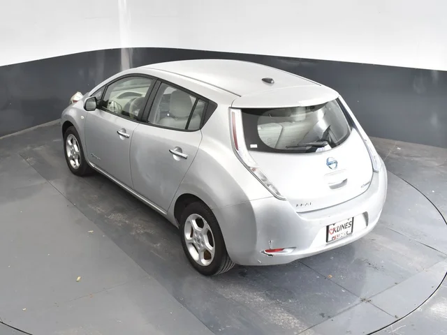 SEMINUEVOS NISSAN Leaf a Estados en autogozo