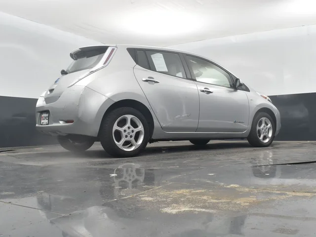 SEMINUEVOS NISSAN Leaf a Estados en autogozo