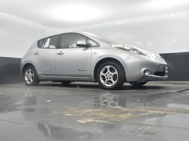SEMINUEVOS NISSAN Leaf a Estados en autogozo