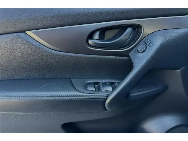SEMINUEVOS NISSAN Rogue Sport a Estados en autogozo