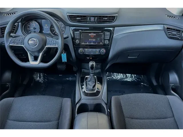 SEMINUEVOS NISSAN Rogue Sport a Estados en autogozo
