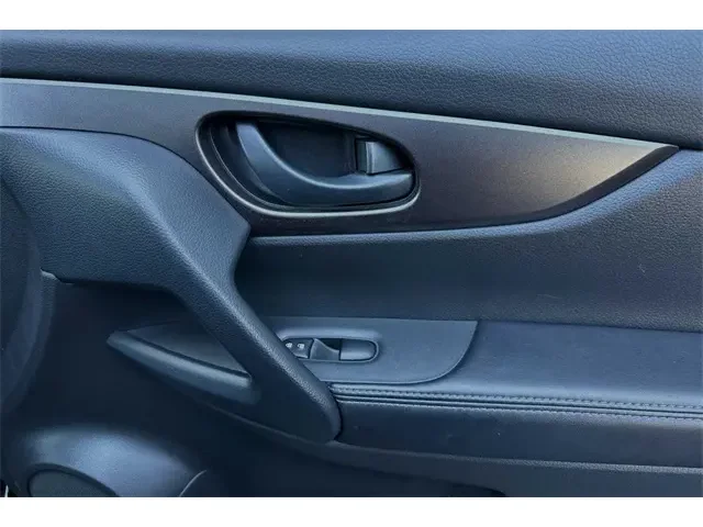 SEMINUEVOS NISSAN Rogue Sport a Estados en autogozo