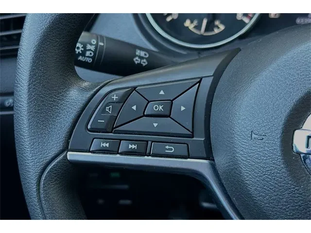 SEMINUEVOS NISSAN Rogue Sport a Estados en autogozo