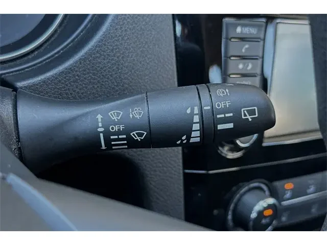 SEMINUEVOS NISSAN Rogue Sport a Estados en autogozo
