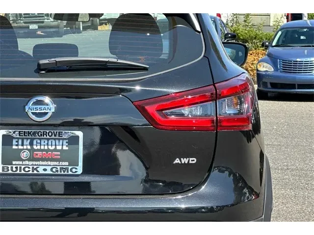 SEMINUEVOS NISSAN Rogue Sport a Estados en autogozo