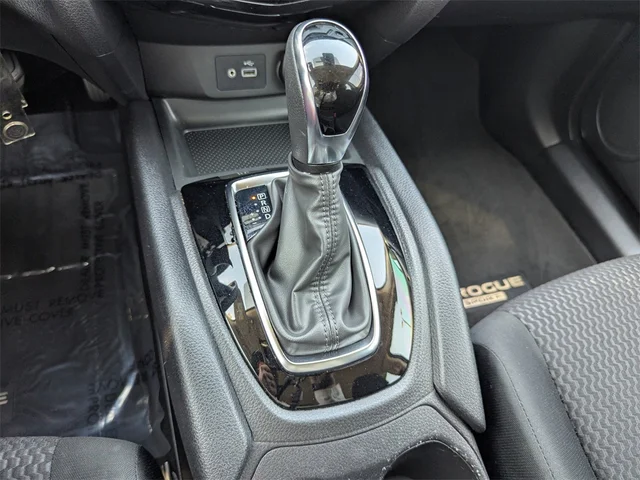 SEMINUEVOS NISSAN Rogue Sport at Kennesaw, in Town Center Nissan