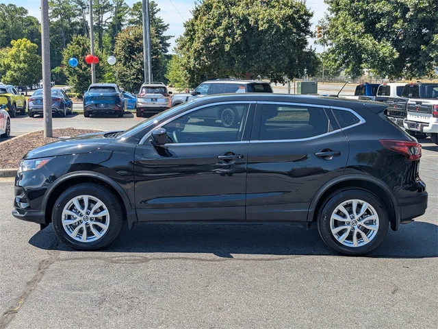 SEMINUEVOS NISSAN Rogue Sport at Kennesaw, in Town Center Nissan