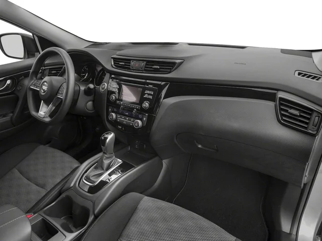 SEMINUEVOS NISSAN Rogue Sport a Estados en autogozo