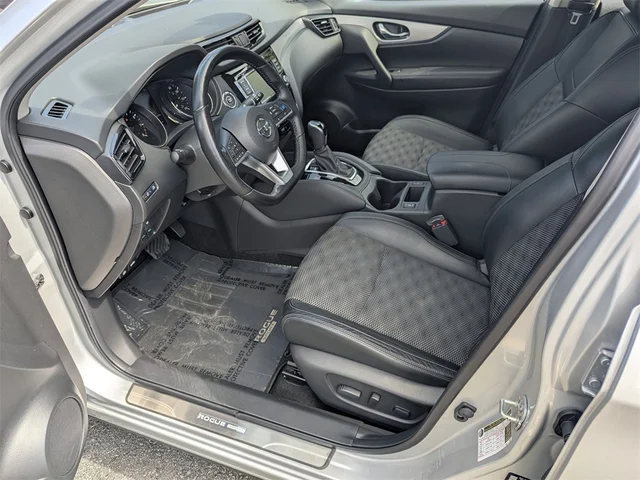 SEMINUEVOS NISSAN Rogue Sport at Kennesaw, in Town Center Nissan