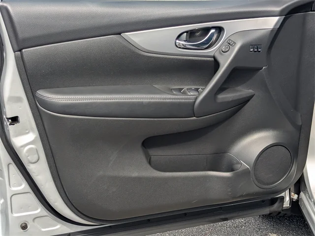 SEMINUEVOS NISSAN Rogue Sport at Kennesaw, in Town Center Nissan