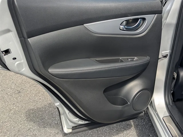 SEMINUEVOS NISSAN Rogue Sport at Kennesaw, in Town Center Nissan