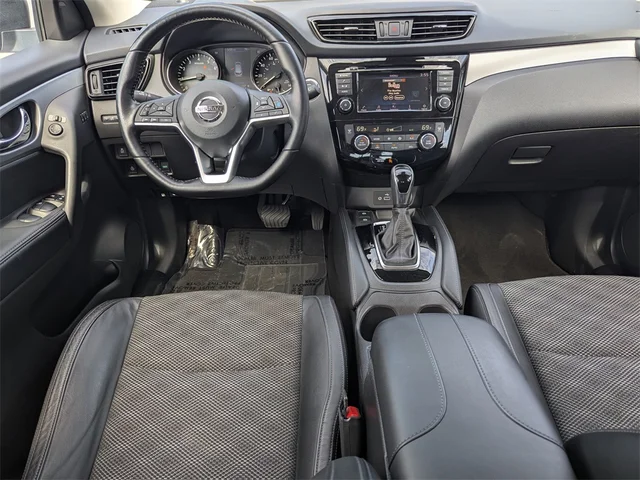 SEMINUEVOS NISSAN Rogue Sport at Kennesaw, in Town Center Nissan