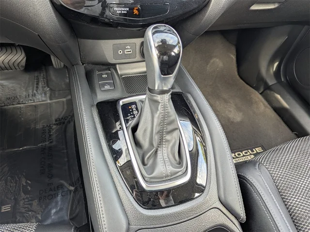 SEMINUEVOS NISSAN Rogue Sport at Kennesaw, in Town Center Nissan