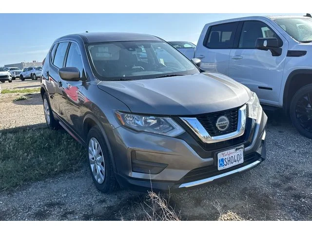 SEMINUEVOS NISSAN Rogue at ELK GROVE in Elk Grove Buick GMC