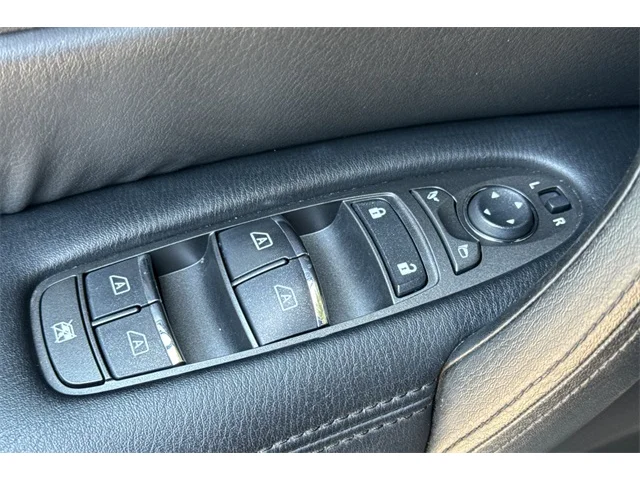 SEMINUEVOS NISSAN Armada at ELK GROVE in Elk Grove Buick GMC