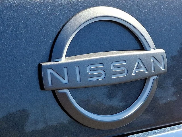 SEMINUEVOS NISSAN Armada a Estados en autogozo