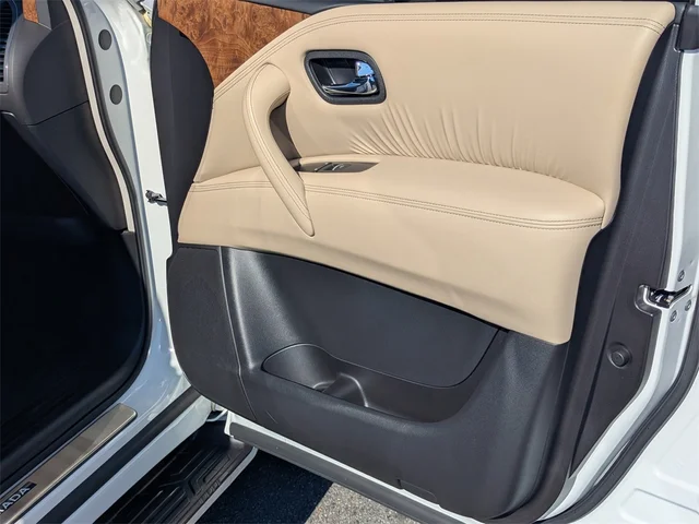 SEMINUEVOS NISSAN Armada at Kennesaw, in Town Center Nissan