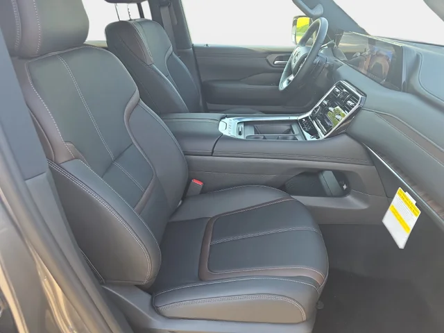 Nuevos NISSAN ARMADA à Estados chez autogozo