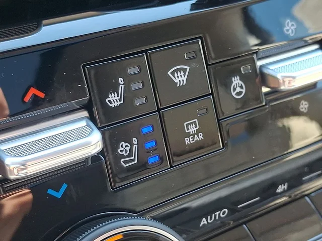 Nuevos NISSAN ARMADA à Estados chez autogozo
