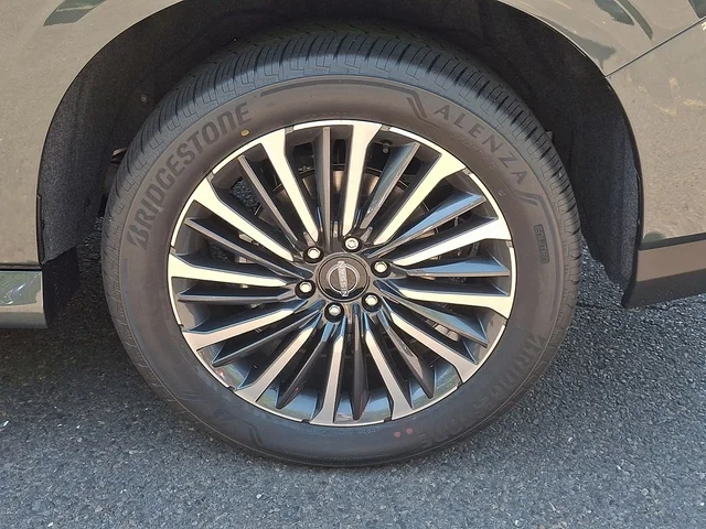 Nuevos NISSAN ARMADA à Estados chez autogozo