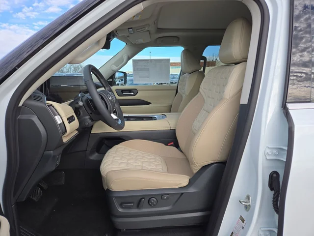 Nuevos NISSAN ARMADA à Estados chez autogozo