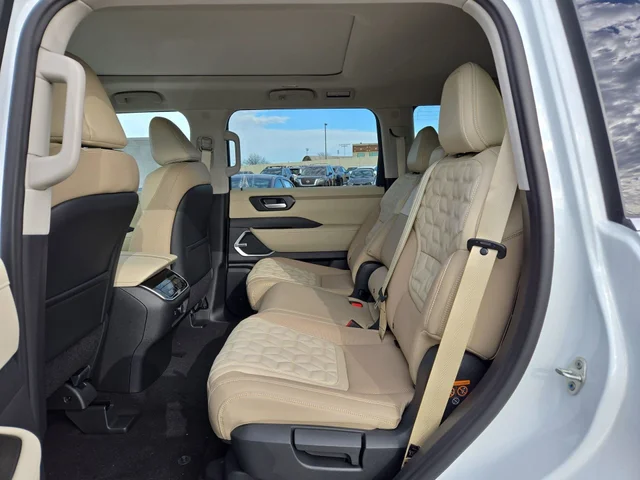 Nuevos NISSAN ARMADA à Estados chez autogozo