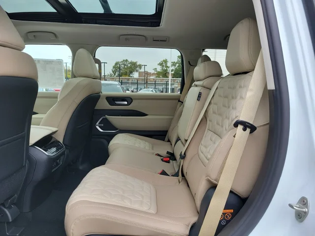 Nuevos NISSAN ARMADA à Estados chez autogozo
