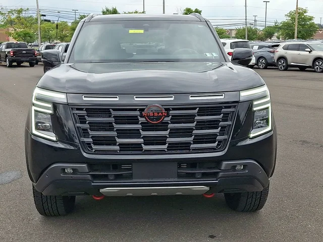 SEMINUEVOS NISSAN Armada a Estados en autogozo