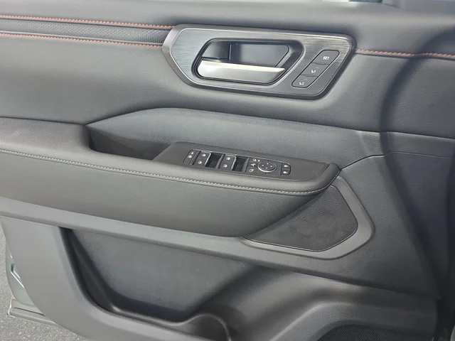 Nuevos NISSAN ARMADA à Estados chez autogozo