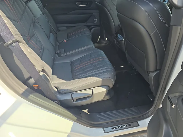 Nuevos NISSAN ARMADA à Estados chez autogozo
