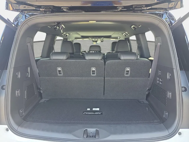 Nuevos NISSAN ARMADA à Estados chez autogozo