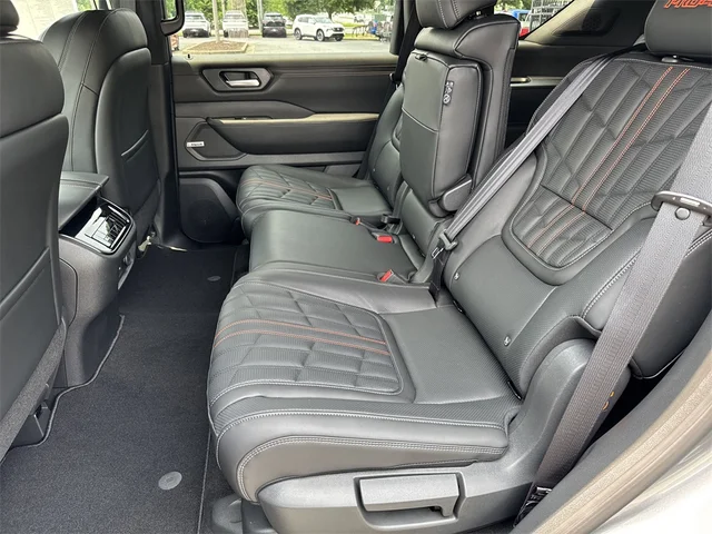 Nuevos NISSAN ARMADA à Kennesaw, chez Town Center Nissan